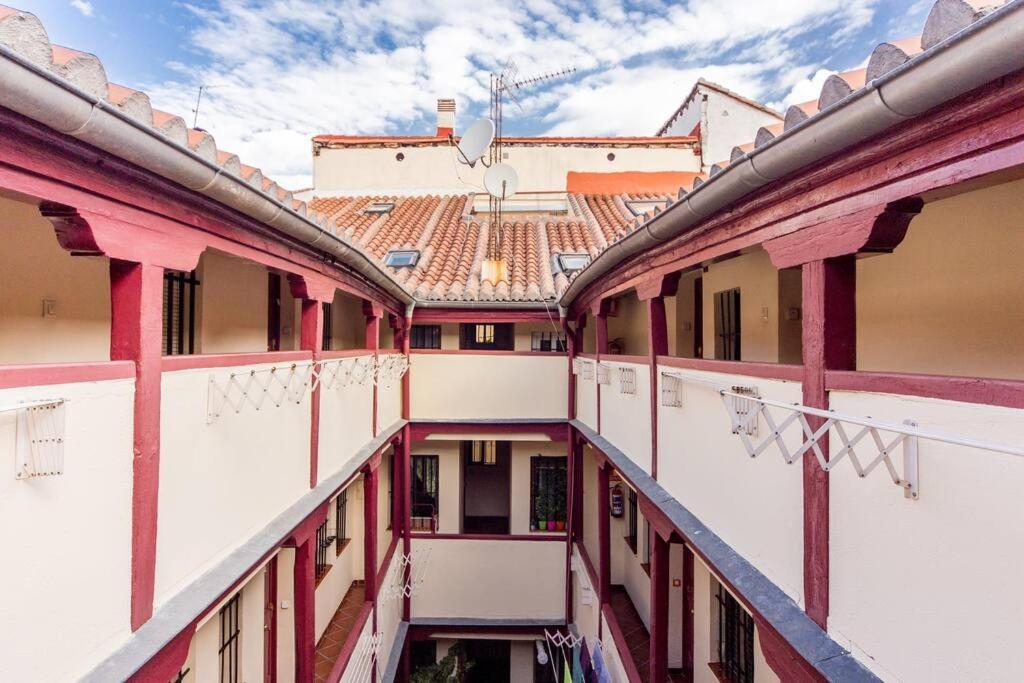 Bohemian 2Bedroom Attic In Lavapies 马德里 外观 照片